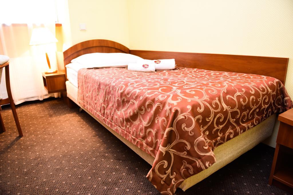 Ślesin Hotel Wityng חדר תמונה