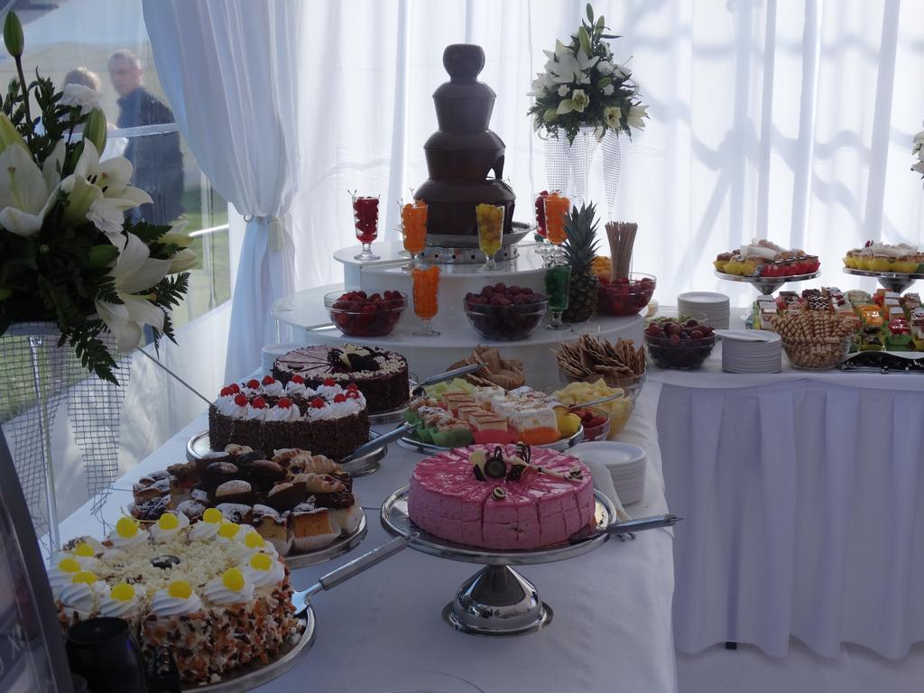 Ślesin Hotel Wityng מראה חיצוני תמונה